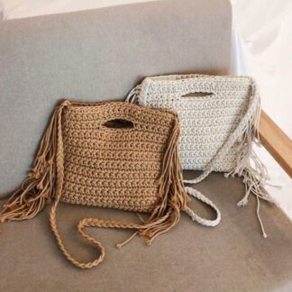 Sac en bandouillere  en crochet.